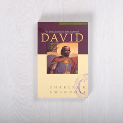 David: Un homme passionné au destin exceptionnel, un livre broché par Charles R. Swindoll